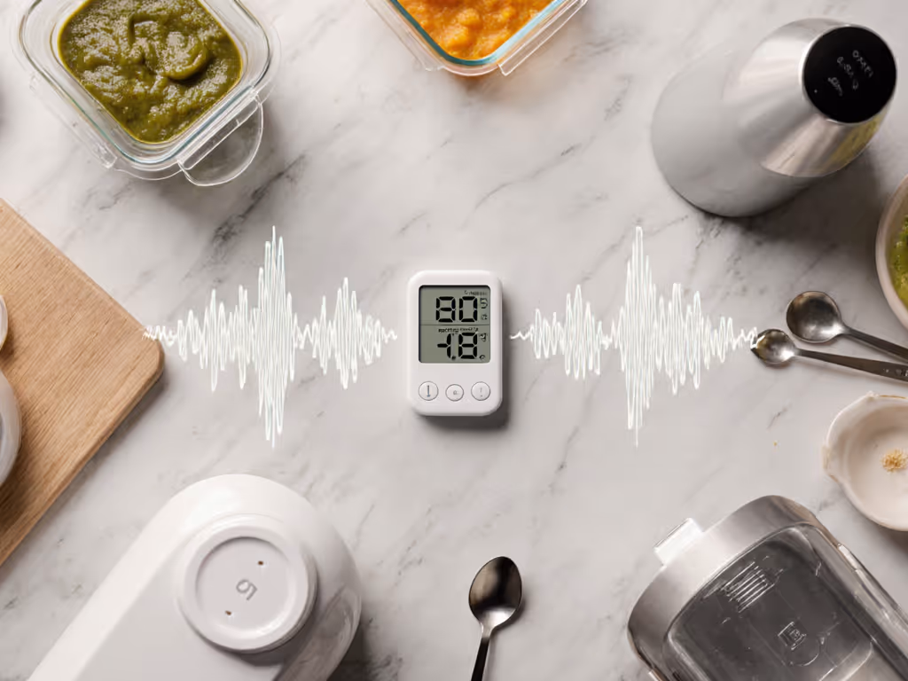 decibel_meter_measuring_baby_food_maker_noise